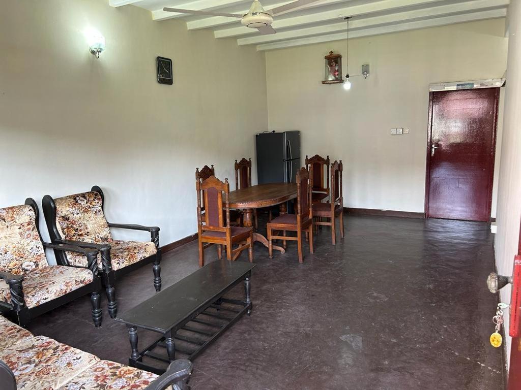 Mercuryfm 104 House 8 - Mangala Road 3-1 Appartement Colombo